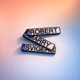 Bilskilt-nøkkelring med personlig tekst